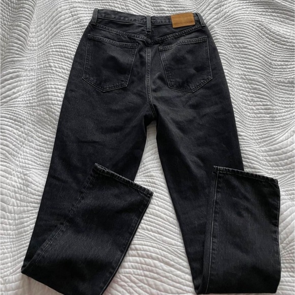 Aritzia Denim Forum Jeans - Picture 3 of 3